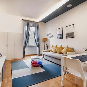  Apartament Athena's Włochy