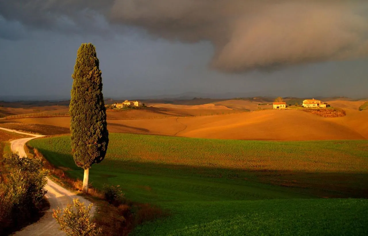 Agriturismo La Roverella Monteroni dʼArbia 0*,  Olaszország